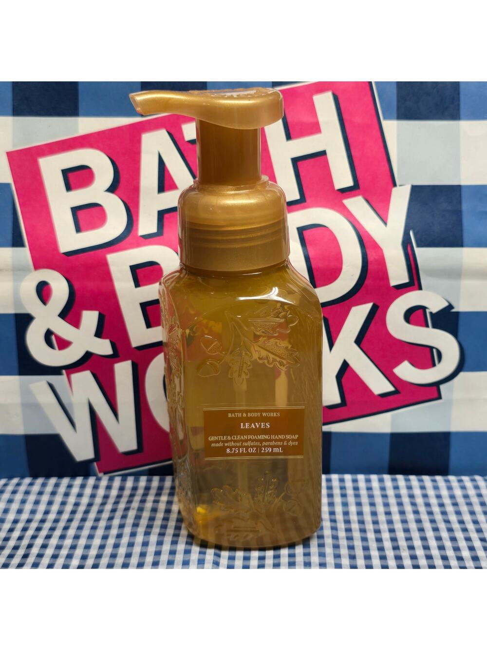 BBW Leaves Gentle & Clean Foaming Hand Soap Decorative Autumn Fall Dispenser